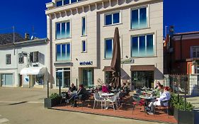 Apartments Riva-Interauto